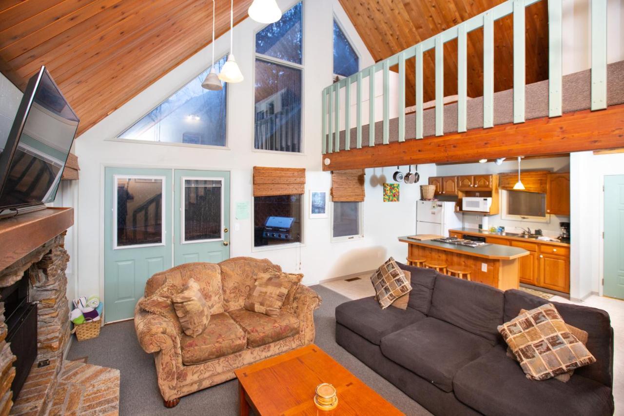 Snowbird Chalet #8 Girdwood Exterior photo